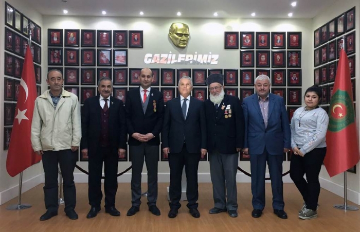 Valimiz Aziz Yıldırım Derneğimize İade-i Ziyarette Bulundu.                  