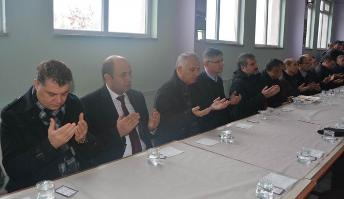 ŞEHİTLERİMİZ MEVLİD-İ ŞERİF PROGRAMLARINDA RAHMETLE ANILDI.                  