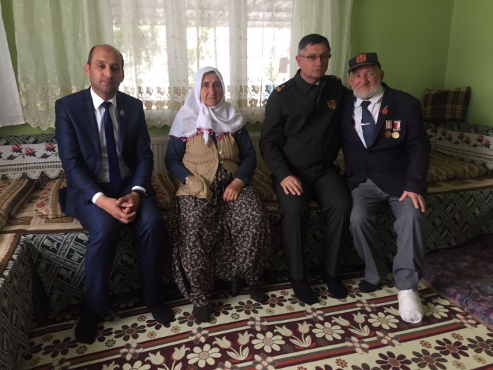 GARNİZON KOMUTANI TUĞG.KILIÇASLANDAN TAHSİN DEDEYE ZİYARET...                  