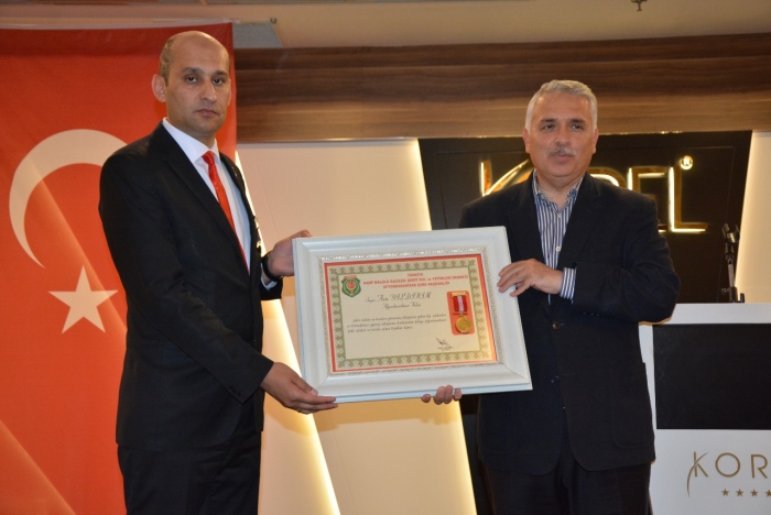 BAŞKAN KUMARTAŞLI VALİ AZİZ YILDIRIM’A TEŞEKKÜR ETTİ.                   