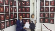ŞEHİT KIZI KÜÇÜK ECRİN BABASINA İLK KARNESİNİ GETİRDİ. 