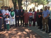 ŞEHİT AİLELERİNDEN CUMHURBAŞKANINA BAYRAK GÖNDERİLDİ