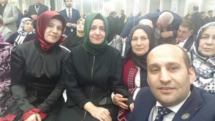 DERNEK BAŞKANIMIZ KUMARTAŞLI BAKANIMIZ FATMA BETÜL SAYAN KAYA İLE GÖRÜŞTÜ                  