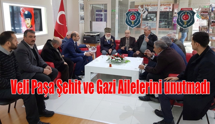 ESKİ GARNİZON KOMUTANIMIZ E.TÜMG. VELİ YILDIRIM DERNEĞİMİZİ ZİYARET ETTİ.                  