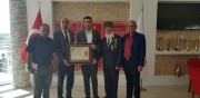 SANDIKLI BERA EĞİTİM KURUMLARI ÖĞRENCİLERİNDEN DERNEĞİMİZE ANLAMLI BAĞIŞ