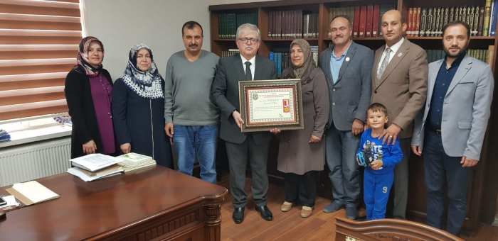 ŞEHİT AİLELERİ VE GAZİLERDEN MÜFTÜ KABUKÇU’YA TEŞEKKÜR                  