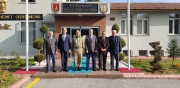 ŞEHİT AİLELERİ VE GAZİLER, İKMAL VE GARNİZON KOMUTANI TUĞG. ÖZDEMİR ŞAN’A NEZAKET ZİYARETTİNDE BULUNDU