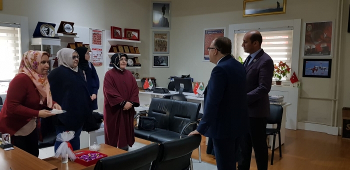 VALİ MUSTAFA TUTULMAZ'DAN DERNEĞİMİZE ZİYARET                  