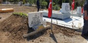 ŞEHİT CENAZESİ 22 YIL SONRA SİLAH ARKADAŞLARININ YANINA DEFNEDİLDİ